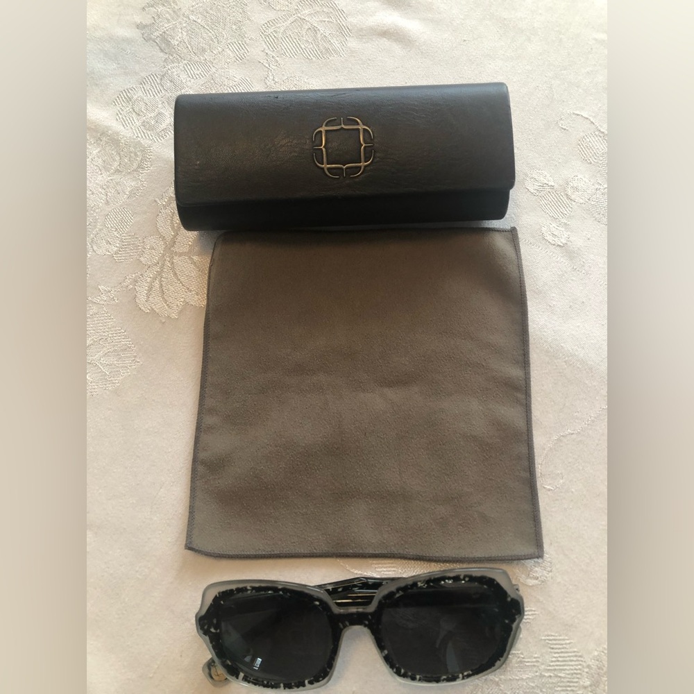 Blake Kuwahara Sunglasses - Picture 2 of 7